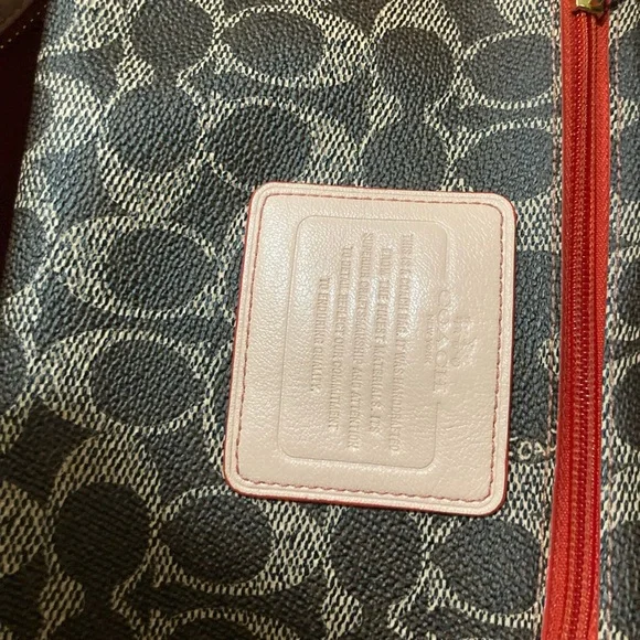 Elegant Brown and Pink Tote Bag - Picture 14 of 16